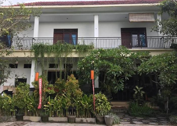 Surfer's House